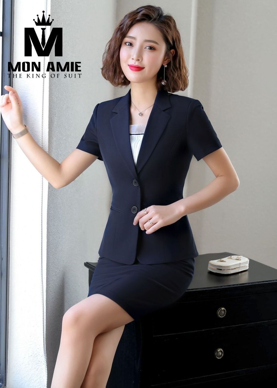 Midnight Blue Short Sleeves Suit With Tulip Skirt 